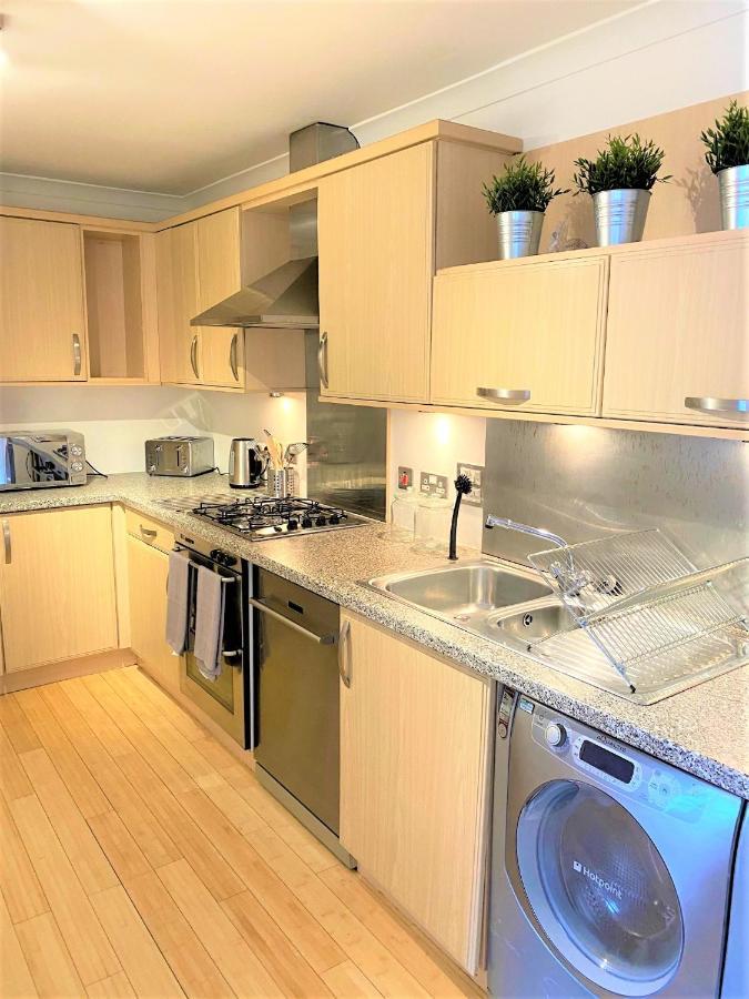 Sec Minerva Westend Two Bedroomed Apartment Glasgow Exterior photo