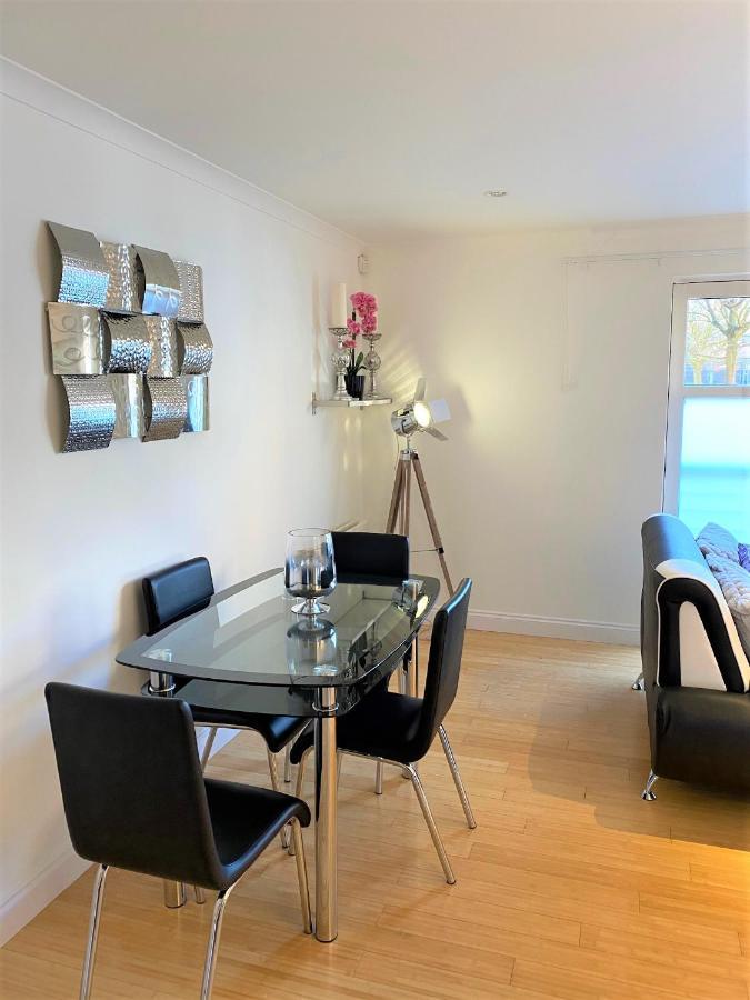 Sec Minerva Westend Two Bedroomed Apartment Glasgow Exterior photo